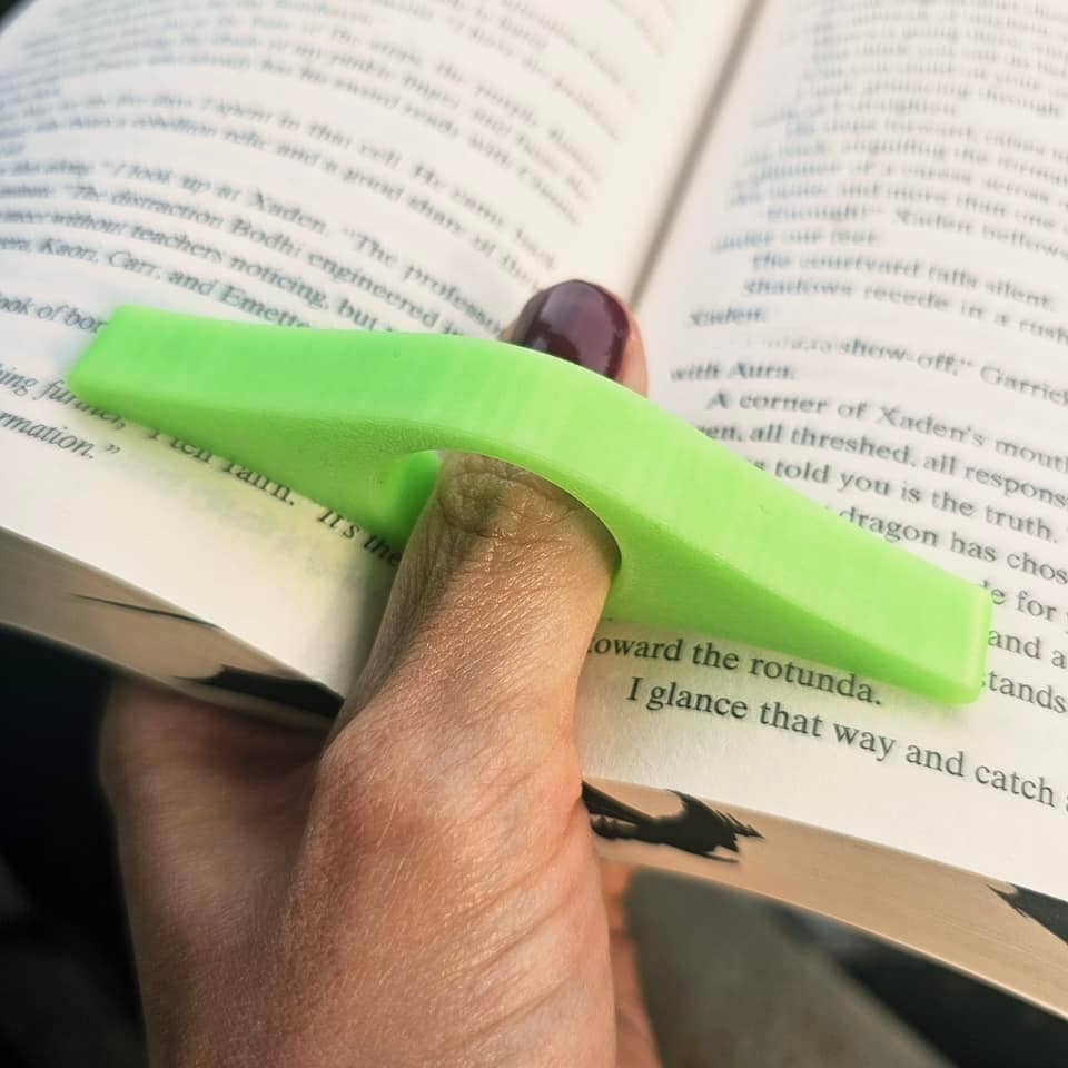 Book Holder | Thumb Page Keeper